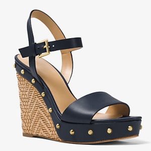 💖LAST PRICE💖Michael kors shoes.